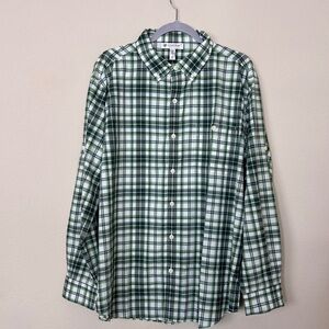 Coolibar men’s long sleeve green check plaid button down size M